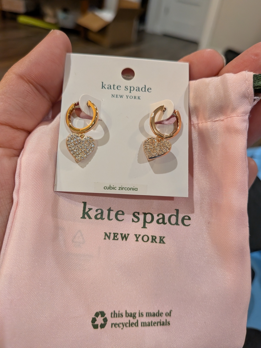 Glasses mismatch - Earrings shown